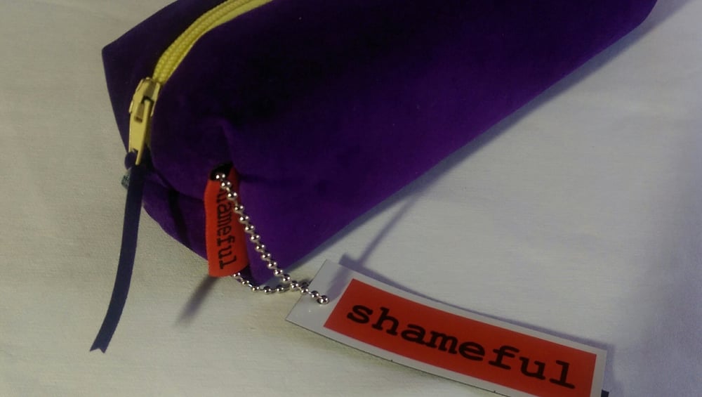 Image of NEW RANGE - Luscious purple purse with primrose zip