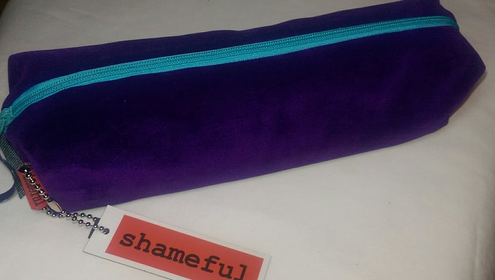 Image of NEW RANGE - Luscious purple velvet purse with turquoise zip