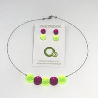 Image 2 of Náhrdelník Circle Fluorescentní zelená-fuksiová samostatně a kombinace setů