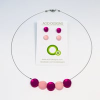 Image 3 of Náhrdelník Circle Fuksiová-Starorůžová