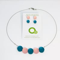 Image 2 of Náhrdelník Circle tyrkysová - starorůžová a kombinace setů
