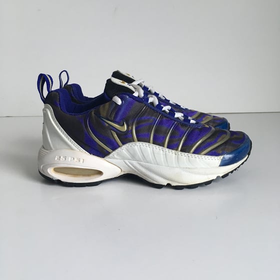 Image of Vintage Nike Air Max Pur/Wht UK 3.5 EU 36.5