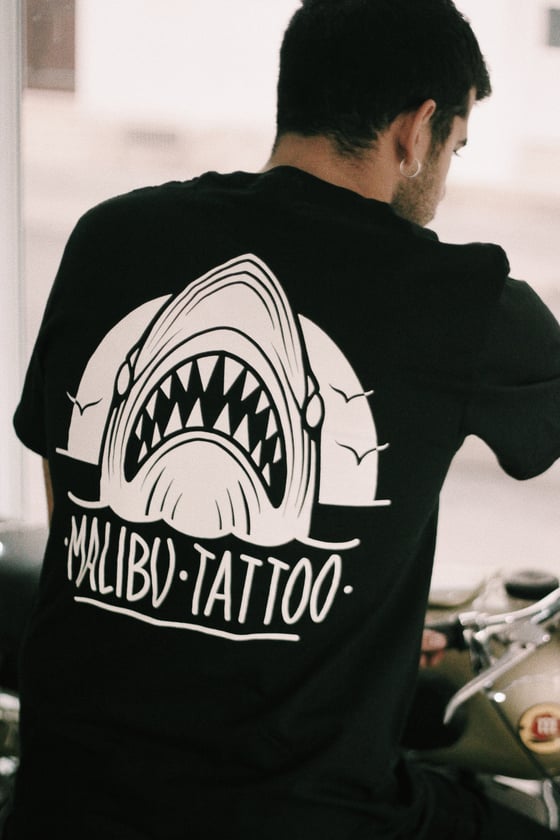Image of Malibu's black t-shirt 
