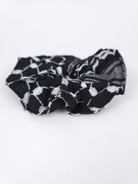 Image 2 of Keffiyeh Scrunchies Black Edition