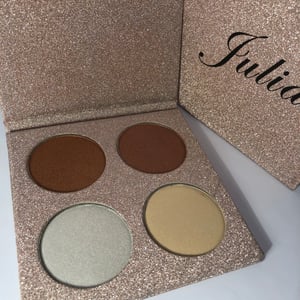 Julia Sand of the Sea Highlighting and Bronzing Palette