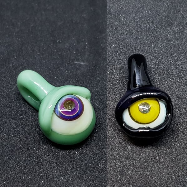 Image of Eyeball pendants