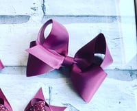 Image 5 of Classic Bowtique, medium.