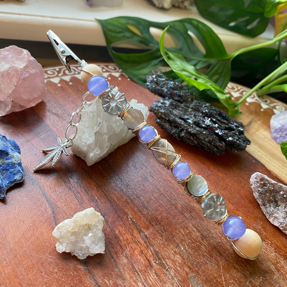 Image of mermaids secret roach clip 