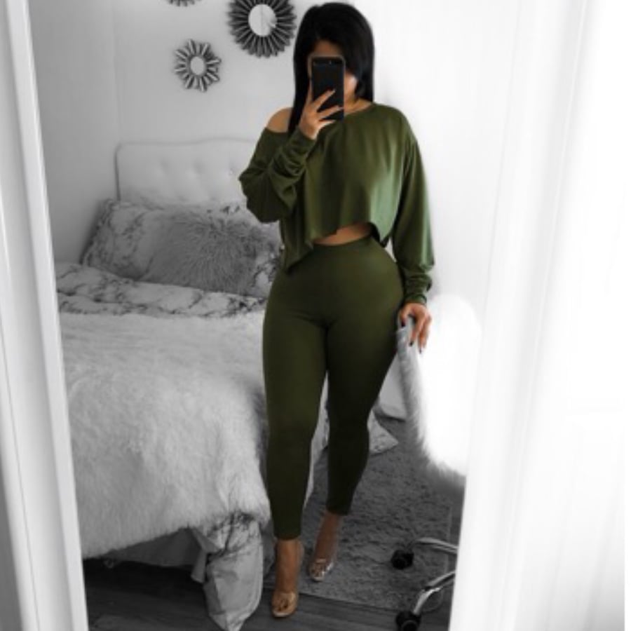 Image of Chill set Olive 