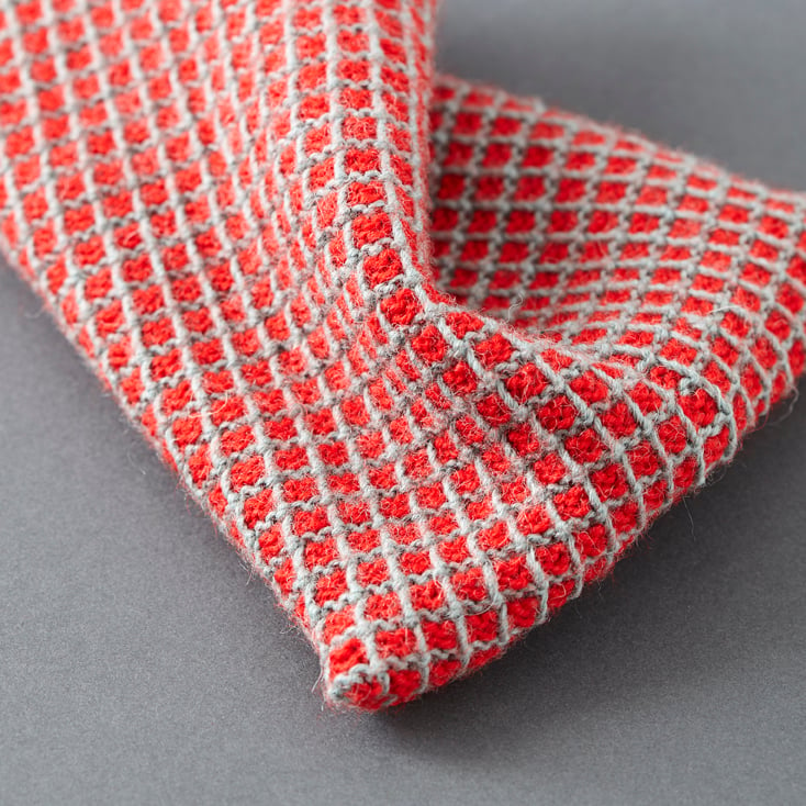 Image of Guernsey Buoyancy Pouch - Pistachio and Red Grid