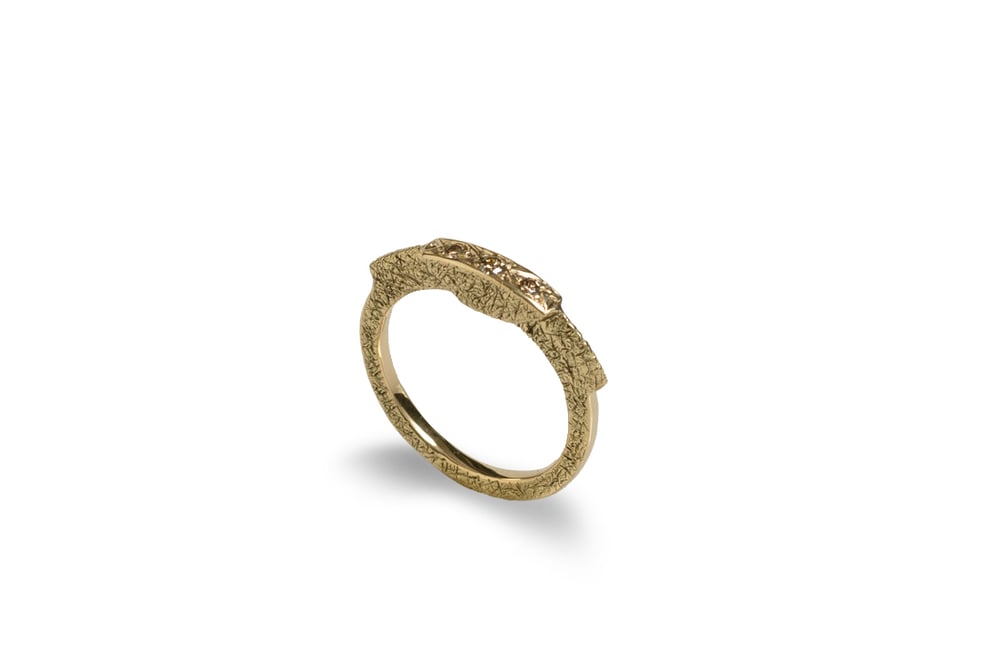 Image of Ecuestre Brown Diamonds ring