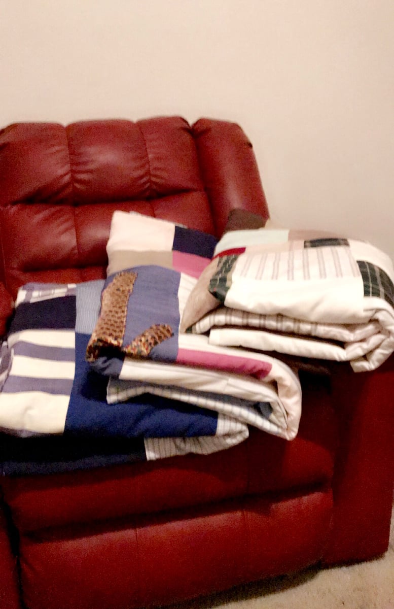 Full Size Bed Topper Memory Quilt/Blanket A'mazing Grey