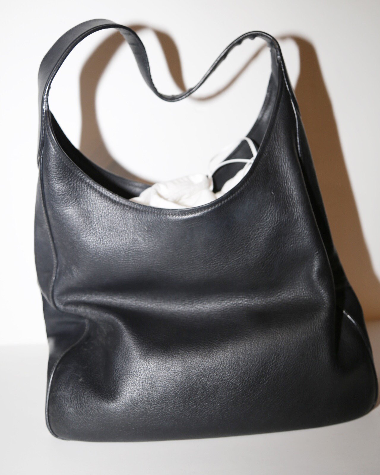 Prada leather hobo outlet bag