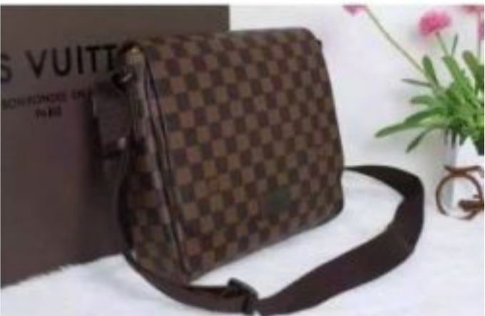 Image of Louis Vuitton Shoulder Bag 