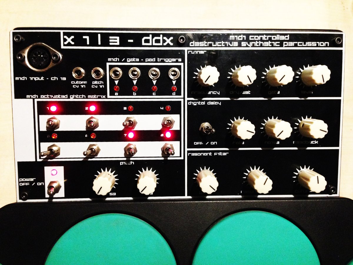 DDX - CIRCUIT BENT YAMAHA DD6, 7 & 8 DRUM MACHINE WITH MIDI | X1L3