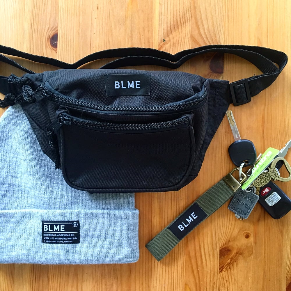 The “Passport” Utility Fanny Pack (Unisex)