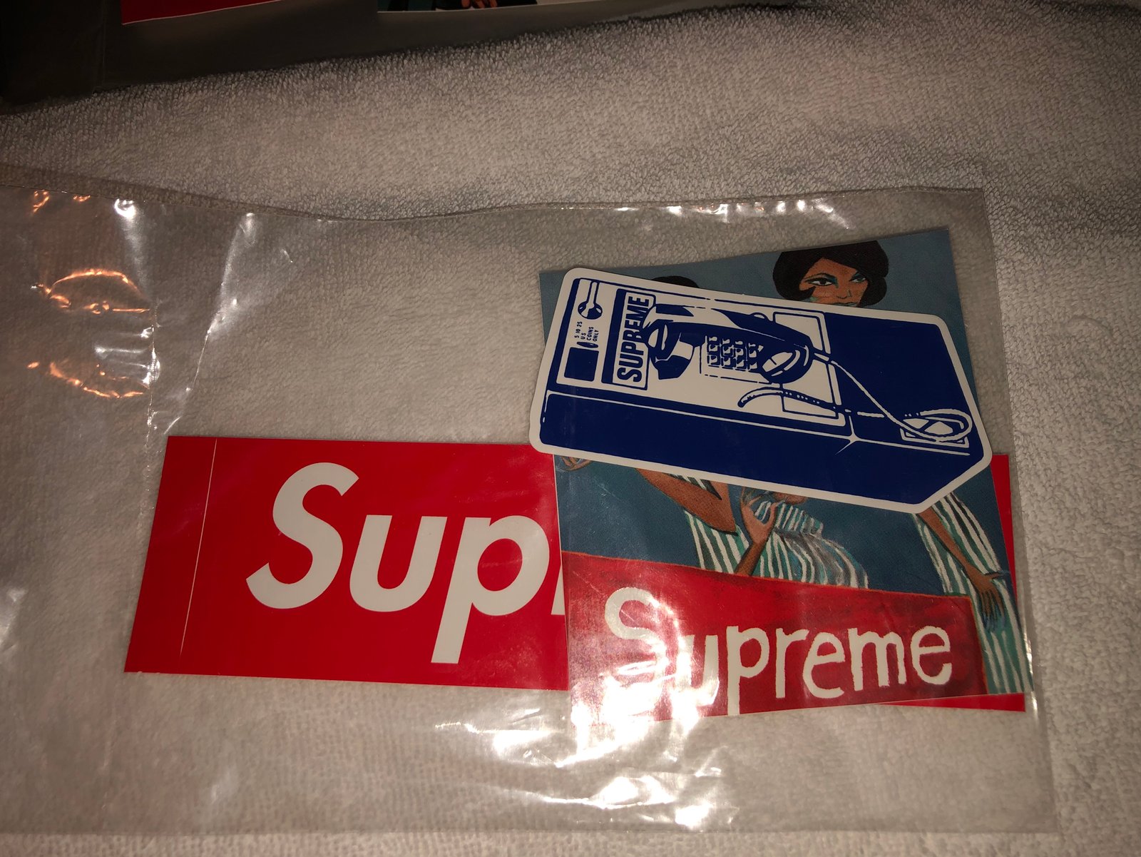 Supreme payphone outlet