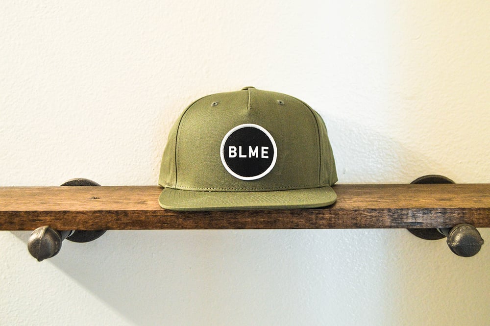 The "Hunter" 5-panel Snapback (Olive Green)