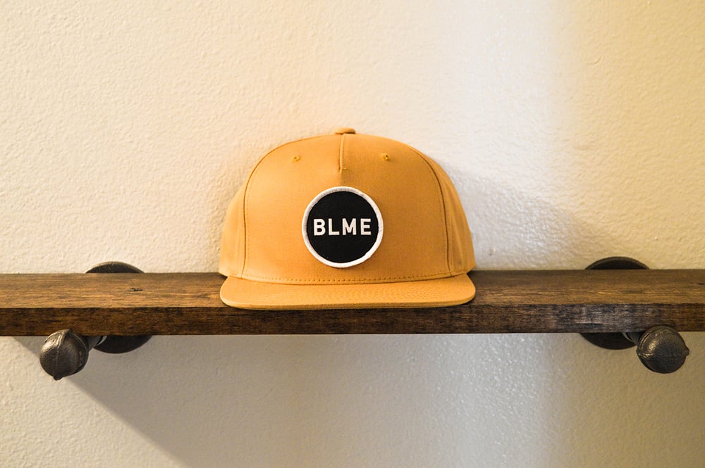 The "Hunter" 5-panel Snapback (Golden Biscuit)