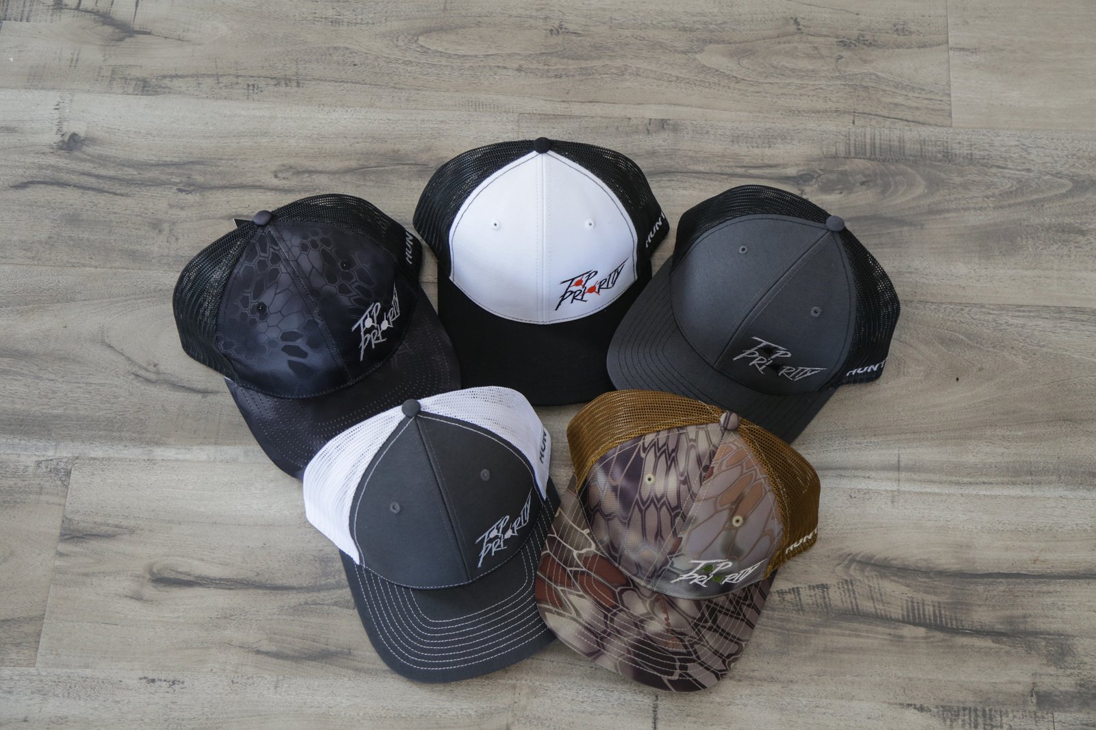 hunting logo hats