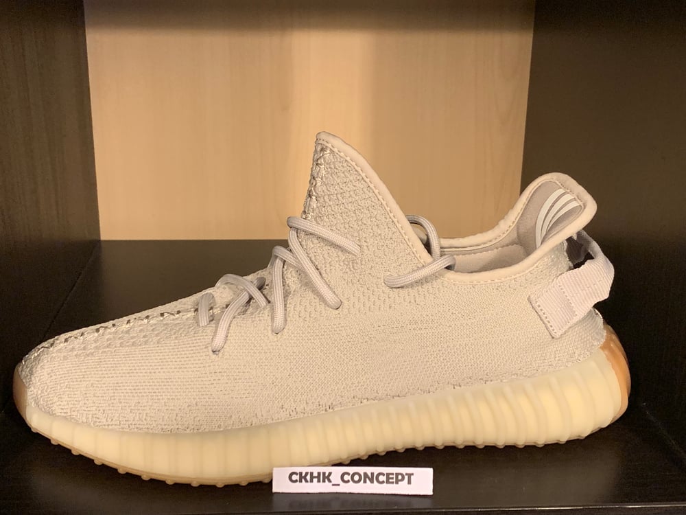 Image of YEEZY BOOST 350 V2 -SESAME