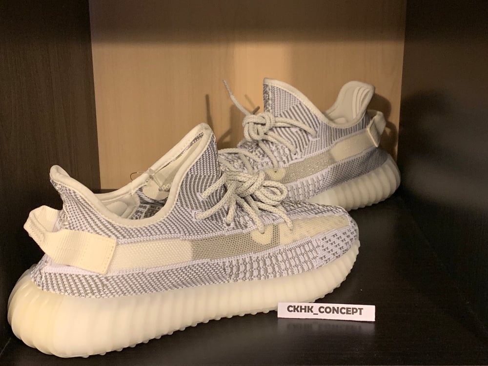 Image of YEEZY BOOST 350 V2 -STATIC