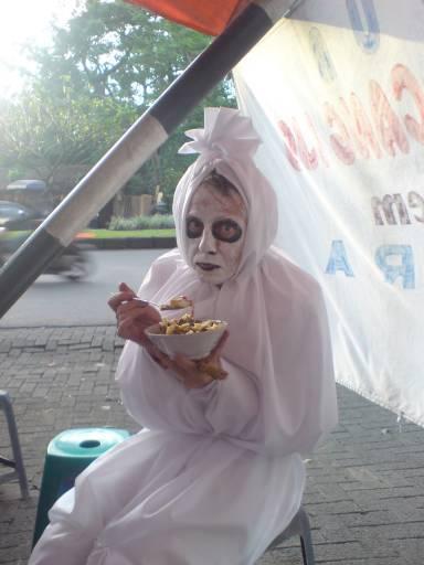 Image of Dinner with Pocong