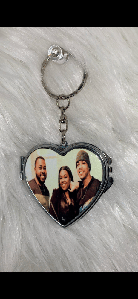 Image of Heart mirror with key chain