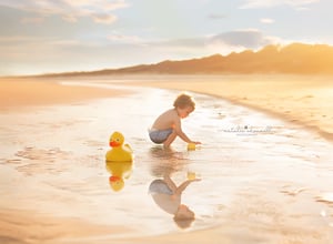 Image of Beach tub mini session 2020