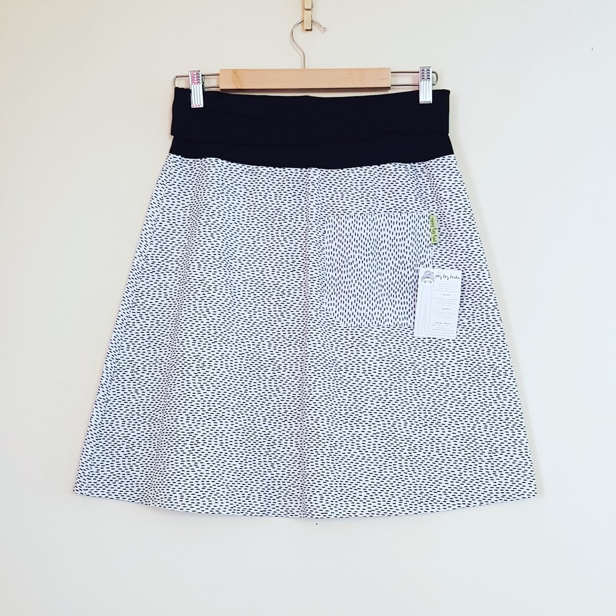 Image of Gus Skirt - Dashes *LAST ONE SIZE L*
