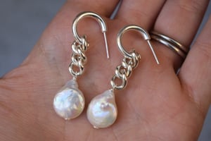 Image of GEORGETOWN EARRINGS