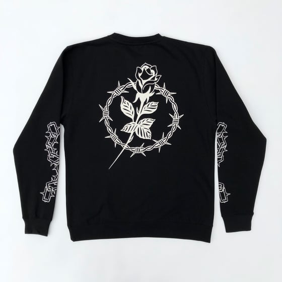 Image of NO MAN'S LAND SWEATSHIRT