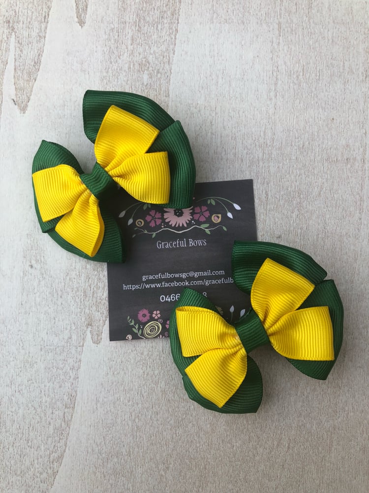 Image of Medium sized double hair bows