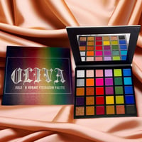 Image 1 of Bold ‘n Vibrant Eyeshadow palette 