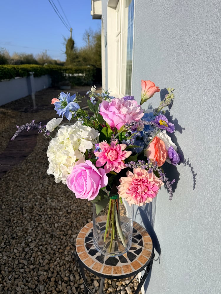 Image of Luxury Floral Arrangement 3 