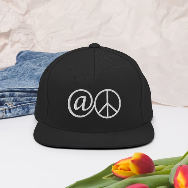 Peace Strapback Hat | Black