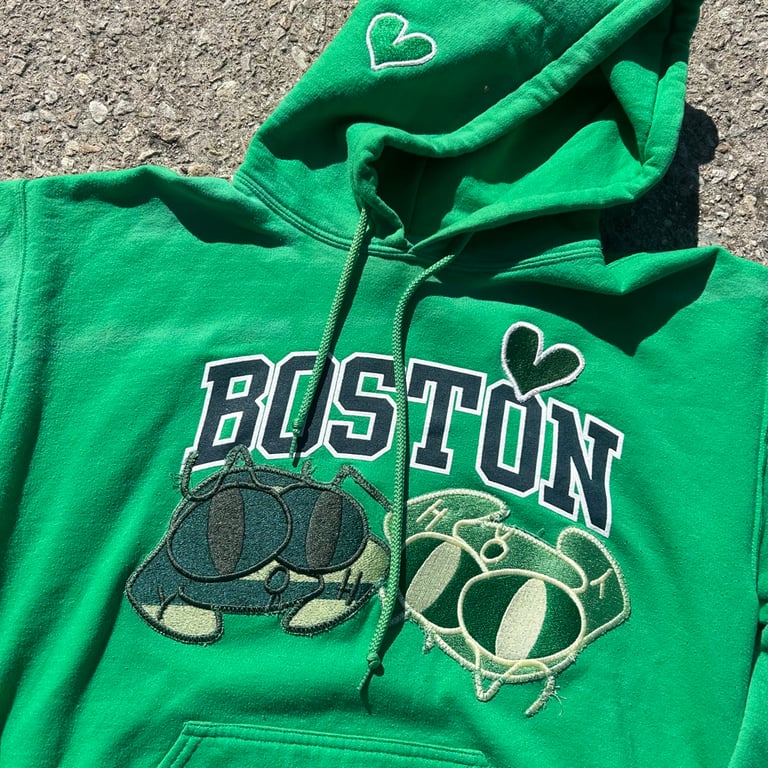 VINTAGE BOSTON HOODIE Image 3
