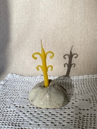 Image 3 of Altar - piedra que guarda la llama 