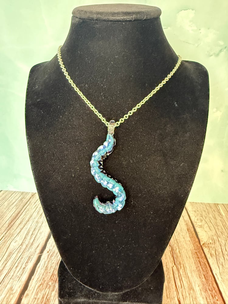 Image of Dicro 80’s Worm Collaboration