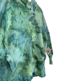 Image 6 of S/M Pocket Hoodie Pullover in Verdant Watercolor Ice Dye