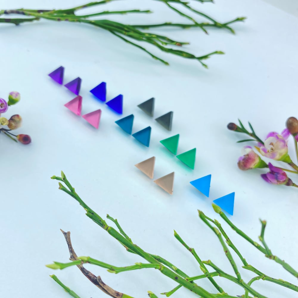 Image of Triangle s barevné zrcadlové