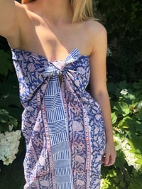 Image 2 of PAREO FLORES AZUL