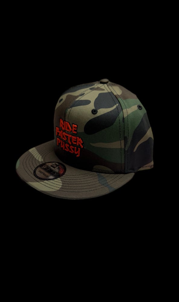 Green camo new era nine fifty snapback w/ orange and black embroidered puff Image 2