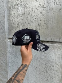Image 4 of NAVY GRAFFITI NEW YORK YANKEES CUSTOM FITTED CAPS 