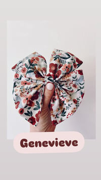 Image 3 of Ditzy floral | Genevieve Clip 