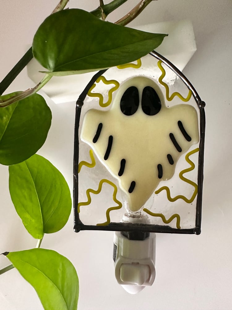 Image of ghost nightlight (green squiggles)