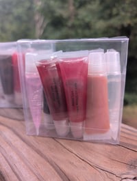 Image 3 of 8 pack Random gloss