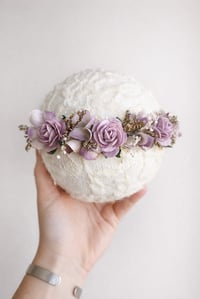 Image 1 of mini halo flowers Lilas