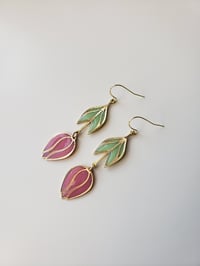 Tulip Dangle Earrings (pink&brass)