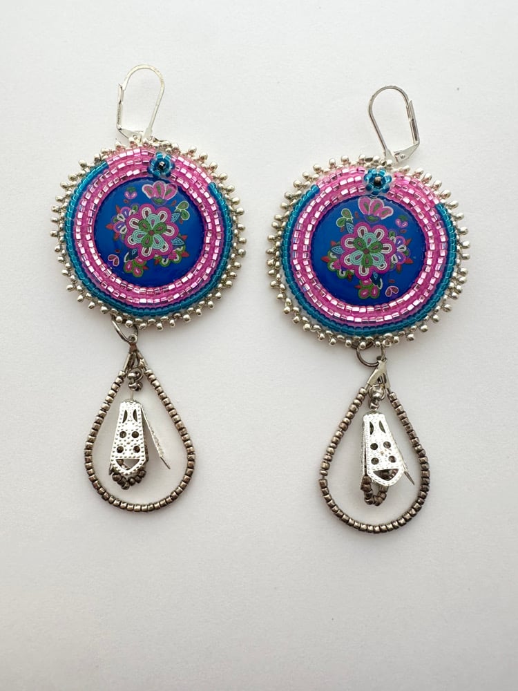 Image of Blue & Pink Beaded floral earrings